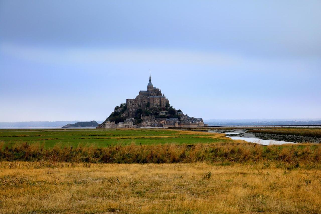 Le Relais Saint Michel Mont-Saint-Michel Exterior foto